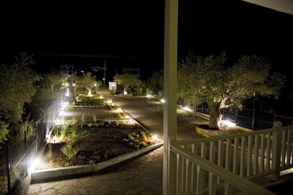 Olivegrove House Appartement Vourvourou Buitenkant foto